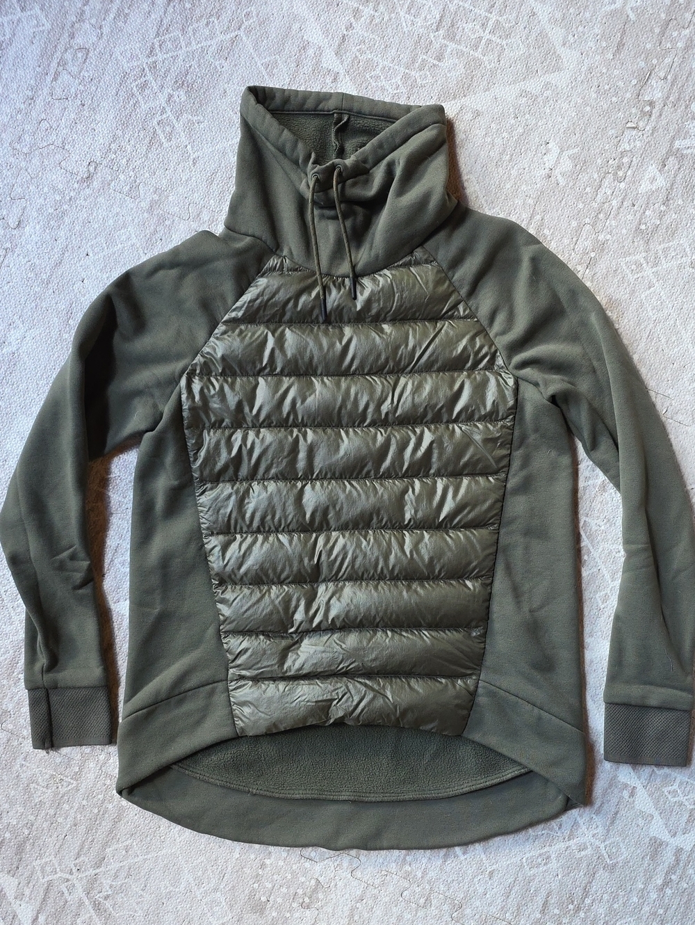 Women's Holden Olive Green Quilted-Front Pullover Sweater. Size Medium.